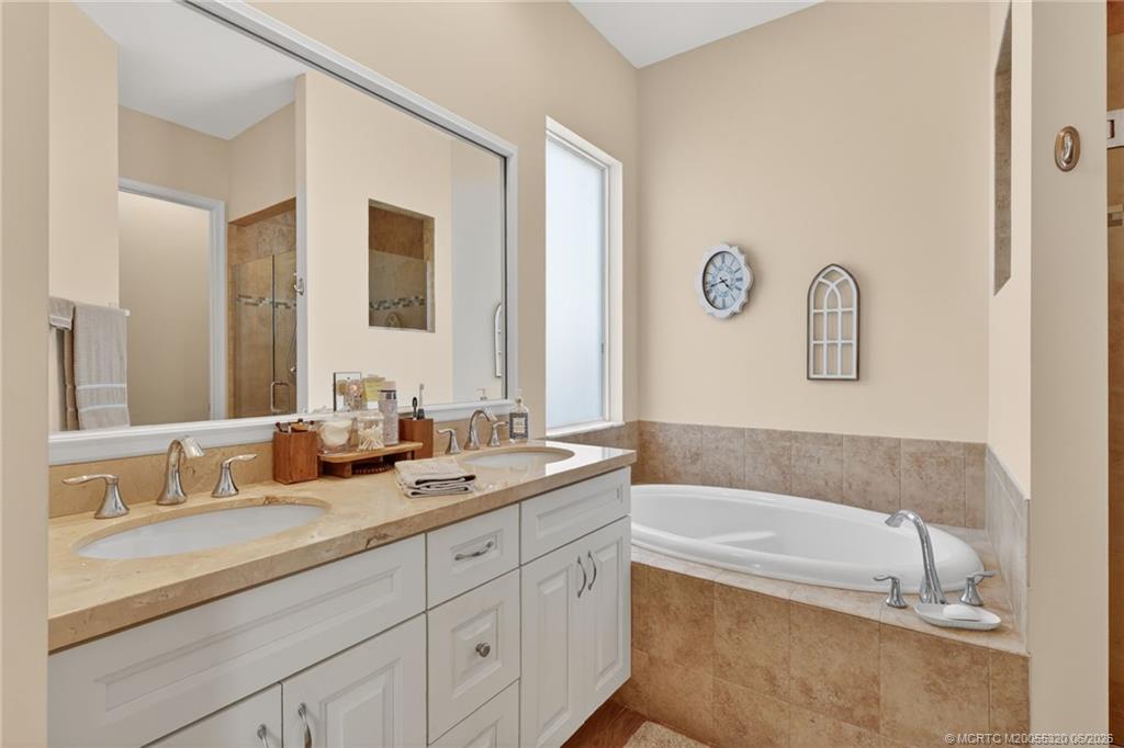 263 Southwest Cocoloba Way Stuart, FL 34997 - Photo 31 of 42
