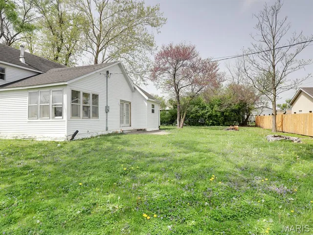 $110,000 | 287 East Exchange Street, Kahoka, MO 63445