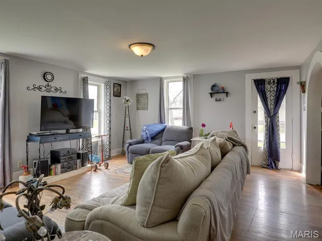 $110,000 | 287 East Exchange Street, Kahoka, MO 63445