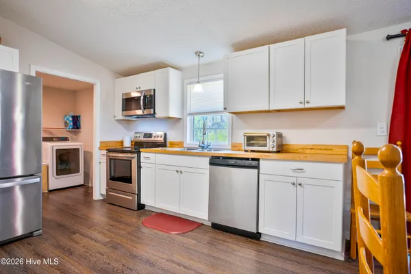 $255,000 | 504 Timothy Drive, Elizabeth City, NC 27909