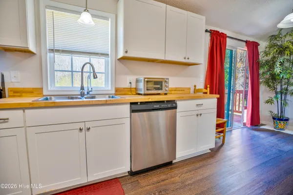 $255,000 | 504 Timothy Drive, Elizabeth City, NC 27909