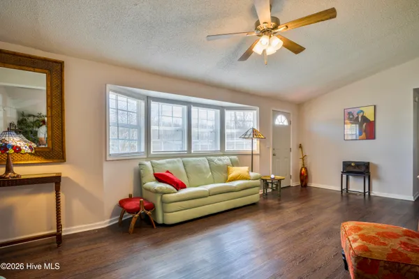 $255,000 | 504 Timothy Drive, Elizabeth City, NC 27909