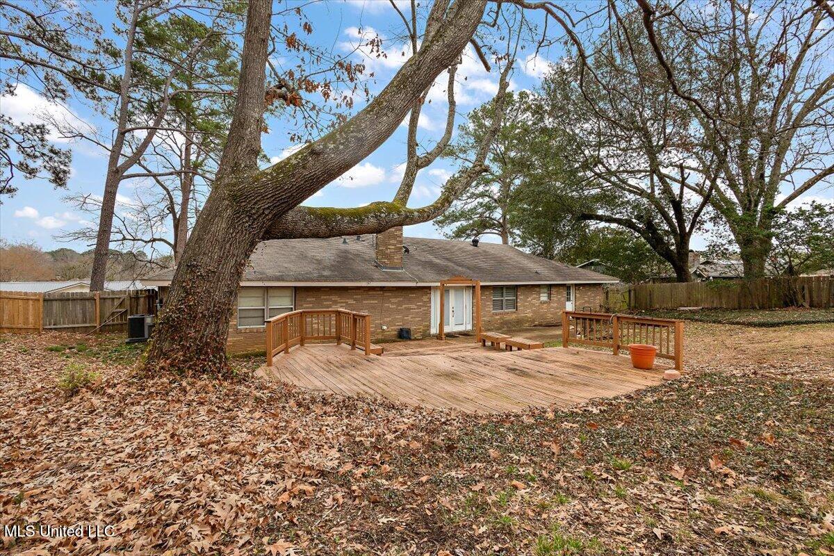 43 Stonegate Drive Brandon, MS 39042 - Photo 35 of 38 30-HTP_2092