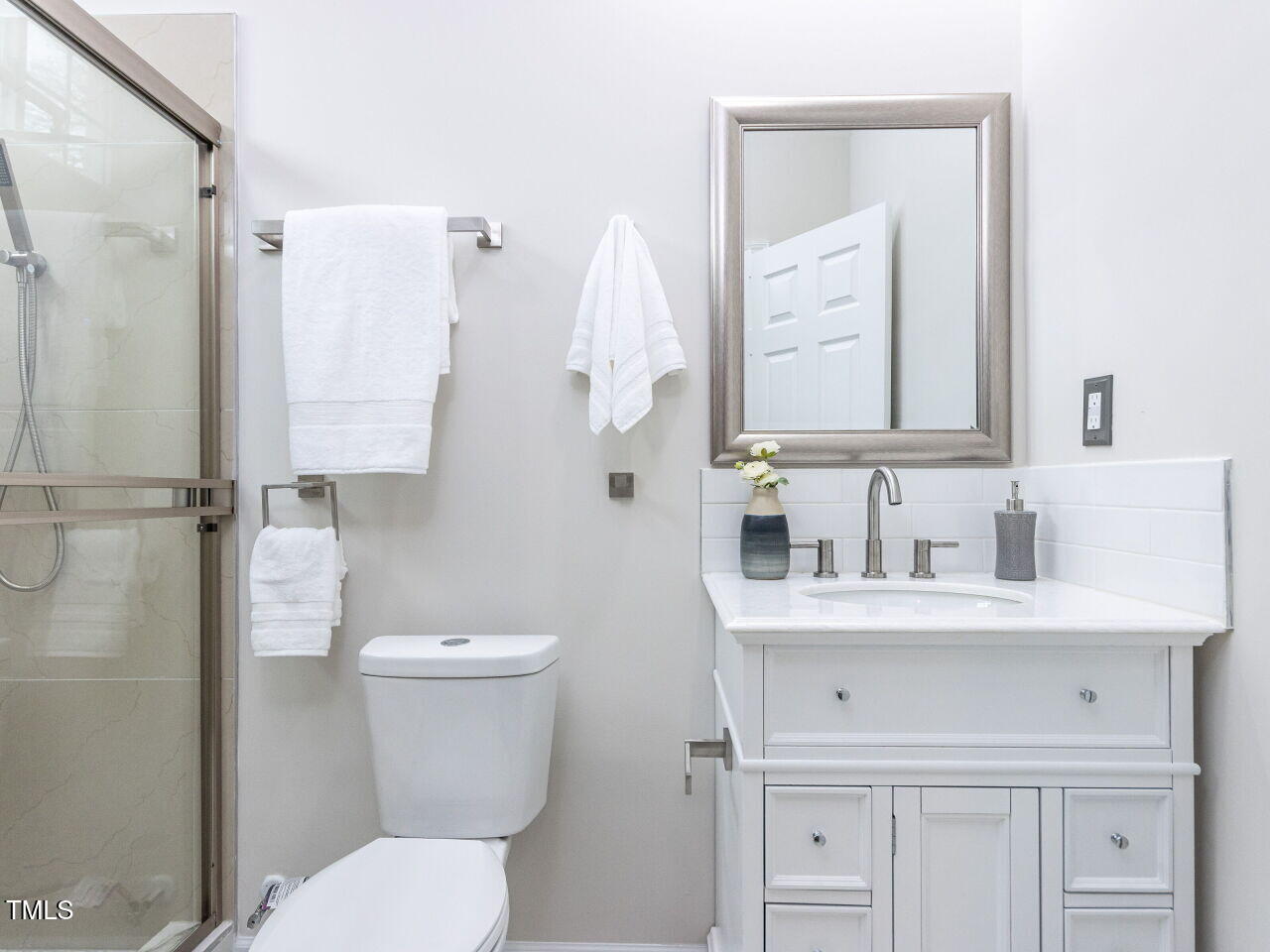 219 North Morgan Street Roxboro, NC 27573 - Photo 14 of 28 016-1280x960-primary-bathroom