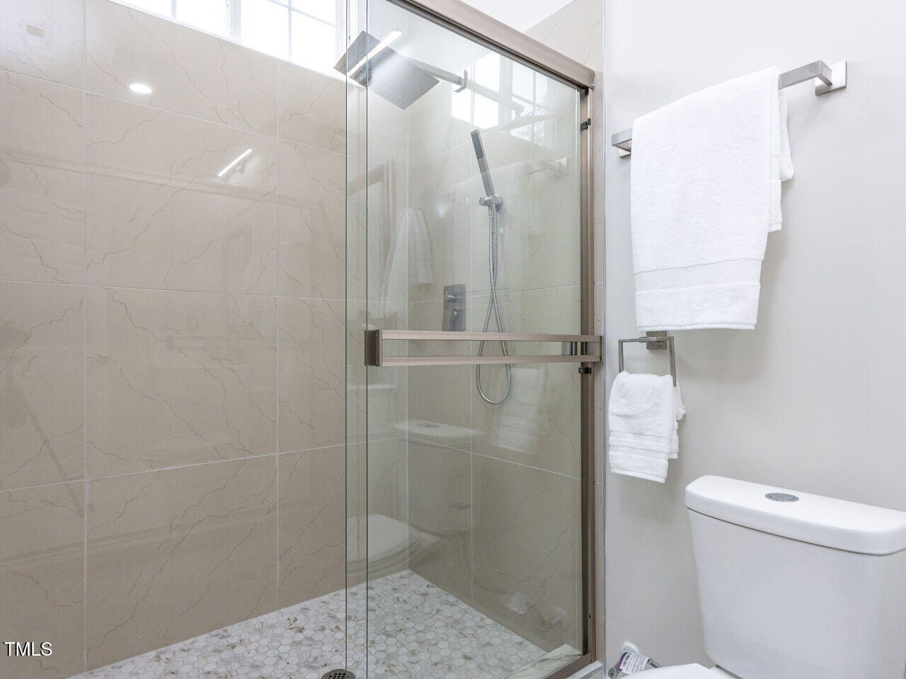 219 North Morgan Street Roxboro, NC 27573 - Photo 15 of 28 017-1280x960-primary-bathroom