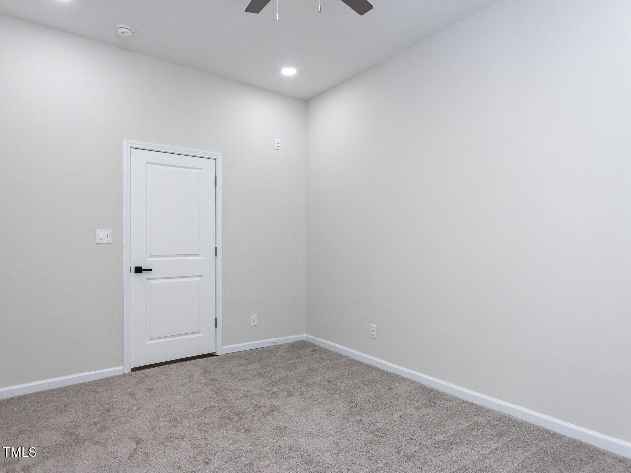 219 North Morgan Street Roxboro, NC 27573 - Photo 17 of 28 020-1280x960-bedroom