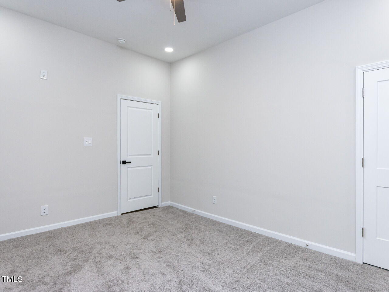 219 North Morgan Street Roxboro, NC 27573 - Photo 23 of 28 027-1280x960-bedroom