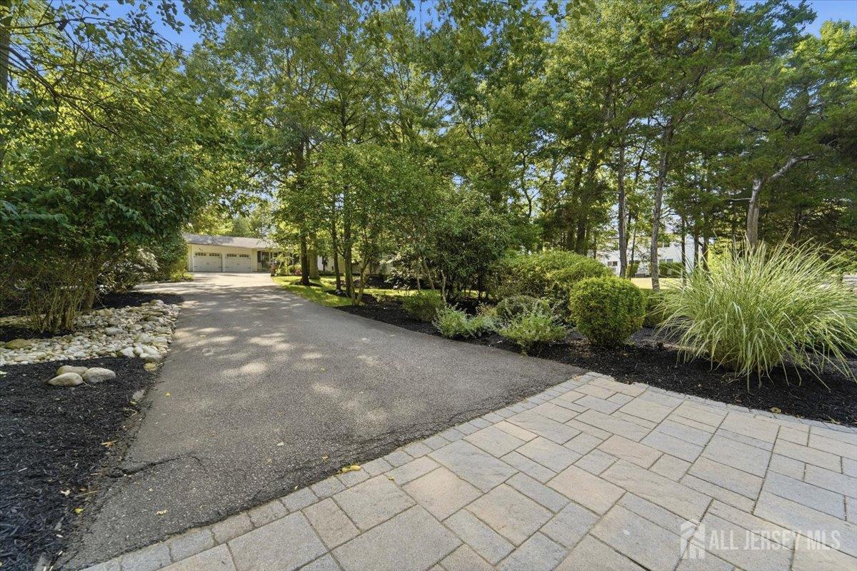 462 Blue Ridge Avenue Piscataway, NJ 08854 - Photo 2 of 64