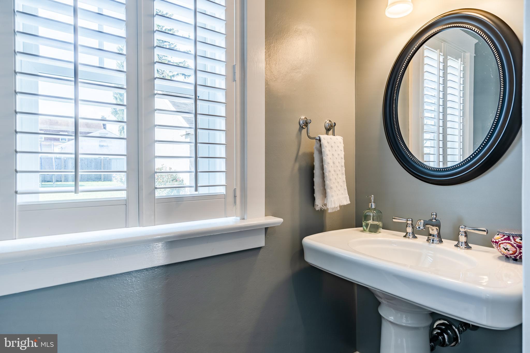 216 Bella Vista Road Devon, PA 19333 - Photo 24 of 54 Powder Room