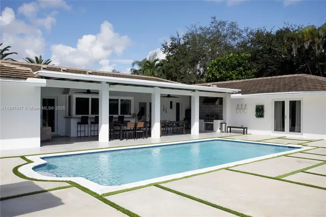 $3,980,000 | 13551 Southwest 62nd Avenue, Pinecrest, FL 33156