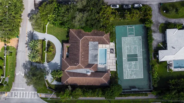 $3,980,000 | 13551 Southwest 62nd Avenue, Pinecrest, FL 33156