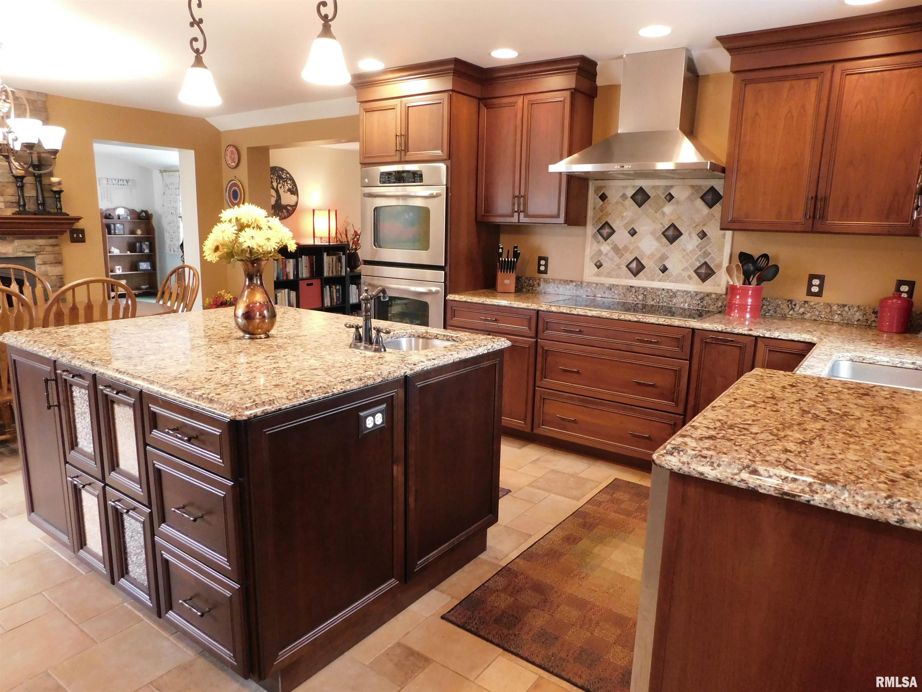 8309 North Switzer Road Brimfield, IL 61517 - Photo 6 of 64 Gallery Image 6