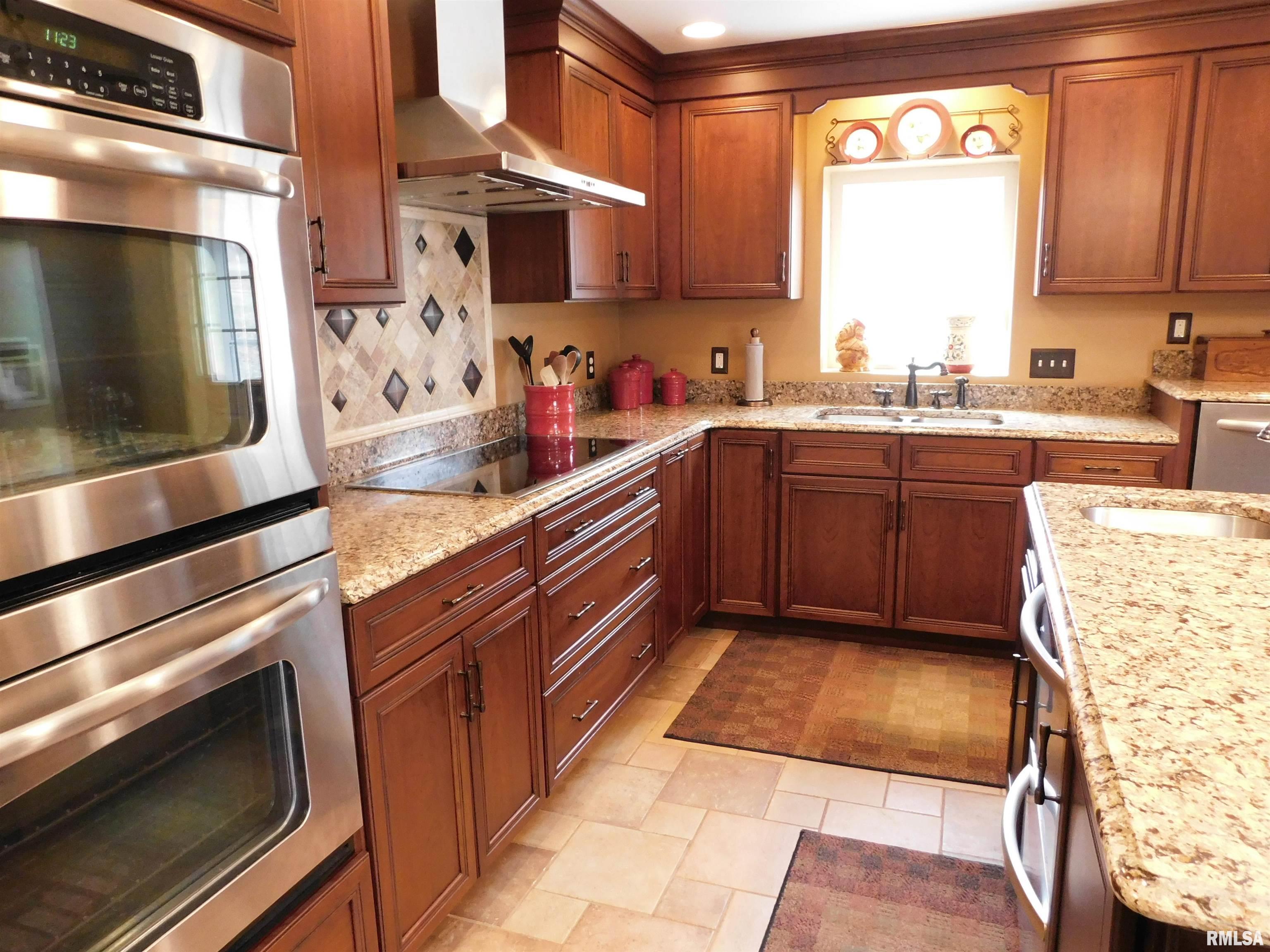 8309 North Switzer Road Brimfield, IL 61517 - Photo 8 of 64 Gallery Image 8