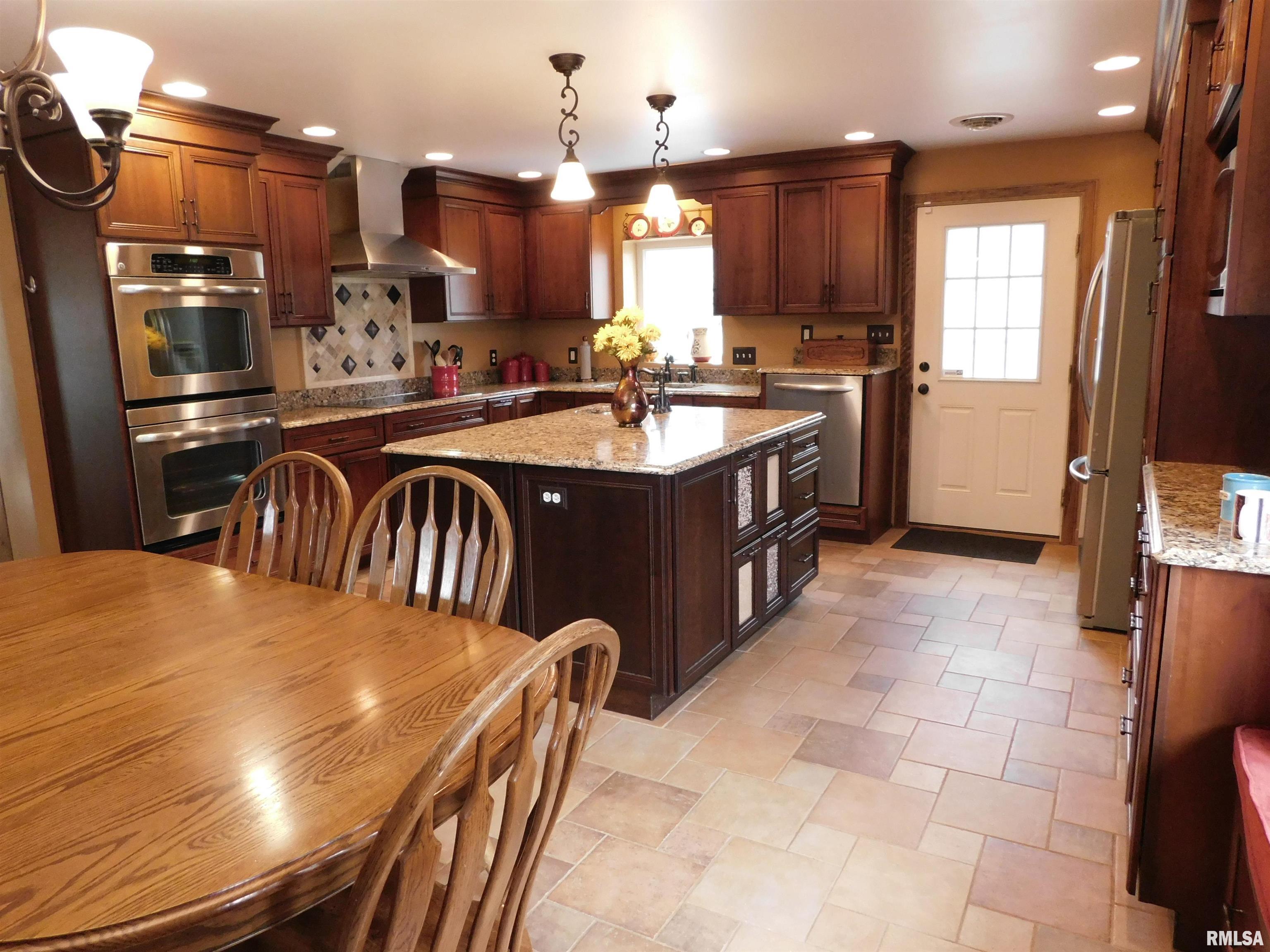 8309 North Switzer Road Brimfield, IL 61517 - Photo 10 of 64 Gallery Image 10