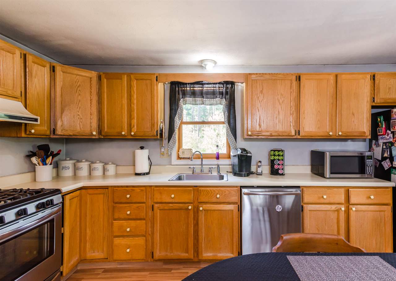 52 Talent Road Litchfield, NH 03052 - Photo 10 of 20