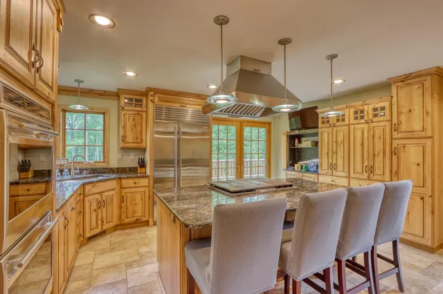 $949,000 | 1881 County Road A, Spooner, WI 54801