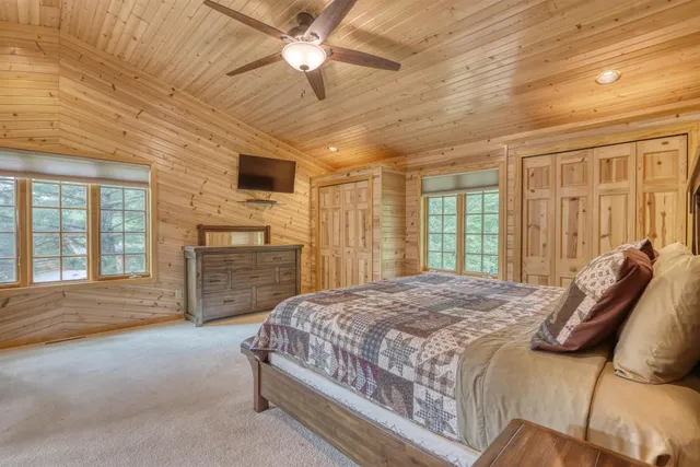 $949,000 | 1881 County Road A, Spooner, WI 54801