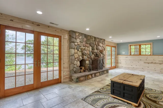 $949,000 | 1881 County Road A, Spooner, WI 54801