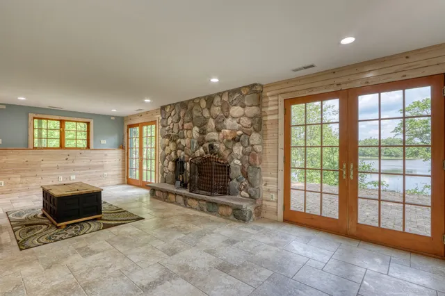 $949,000 | 1881 County Road A, Spooner, WI 54801