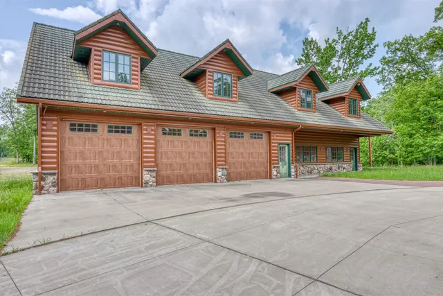 $949,000 | 1881 County Road A, Spooner, WI 54801