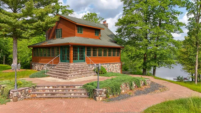 $949,000 | 1881 County Road A, Spooner, WI 54801