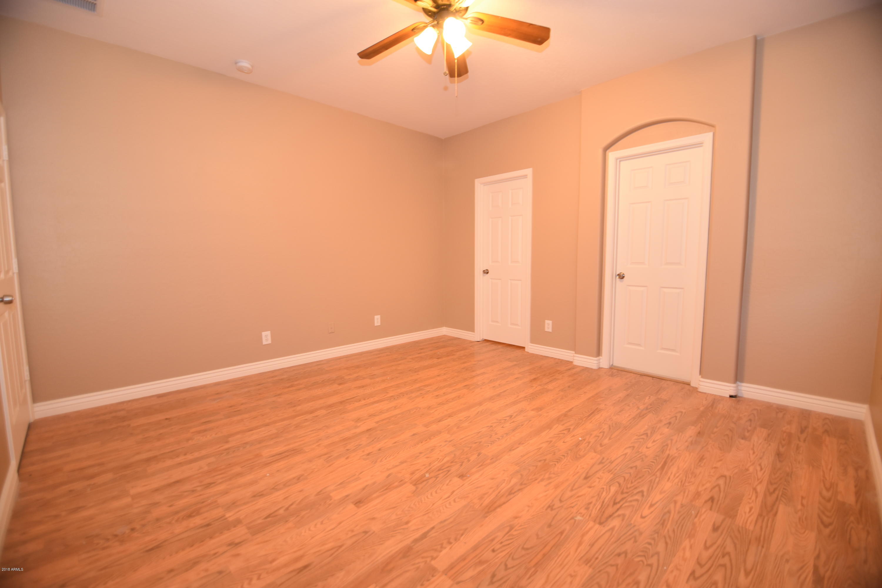 12942 West Bloomfield Road El Mirage, AZ 85335 - Photo 19 of 37 JHM_2563