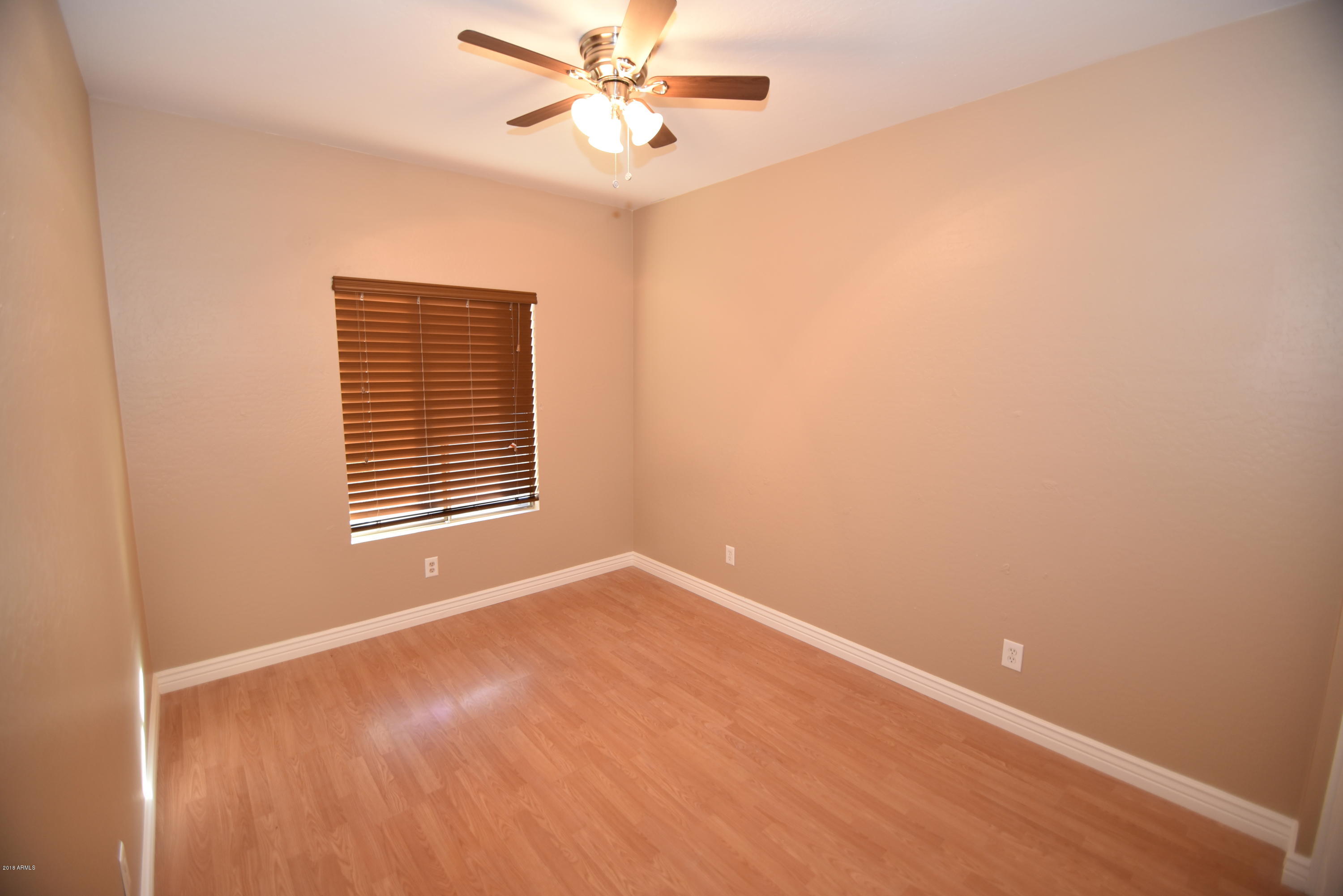 12942 West Bloomfield Road El Mirage, AZ 85335 - Photo 23 of 37 JHM_2568