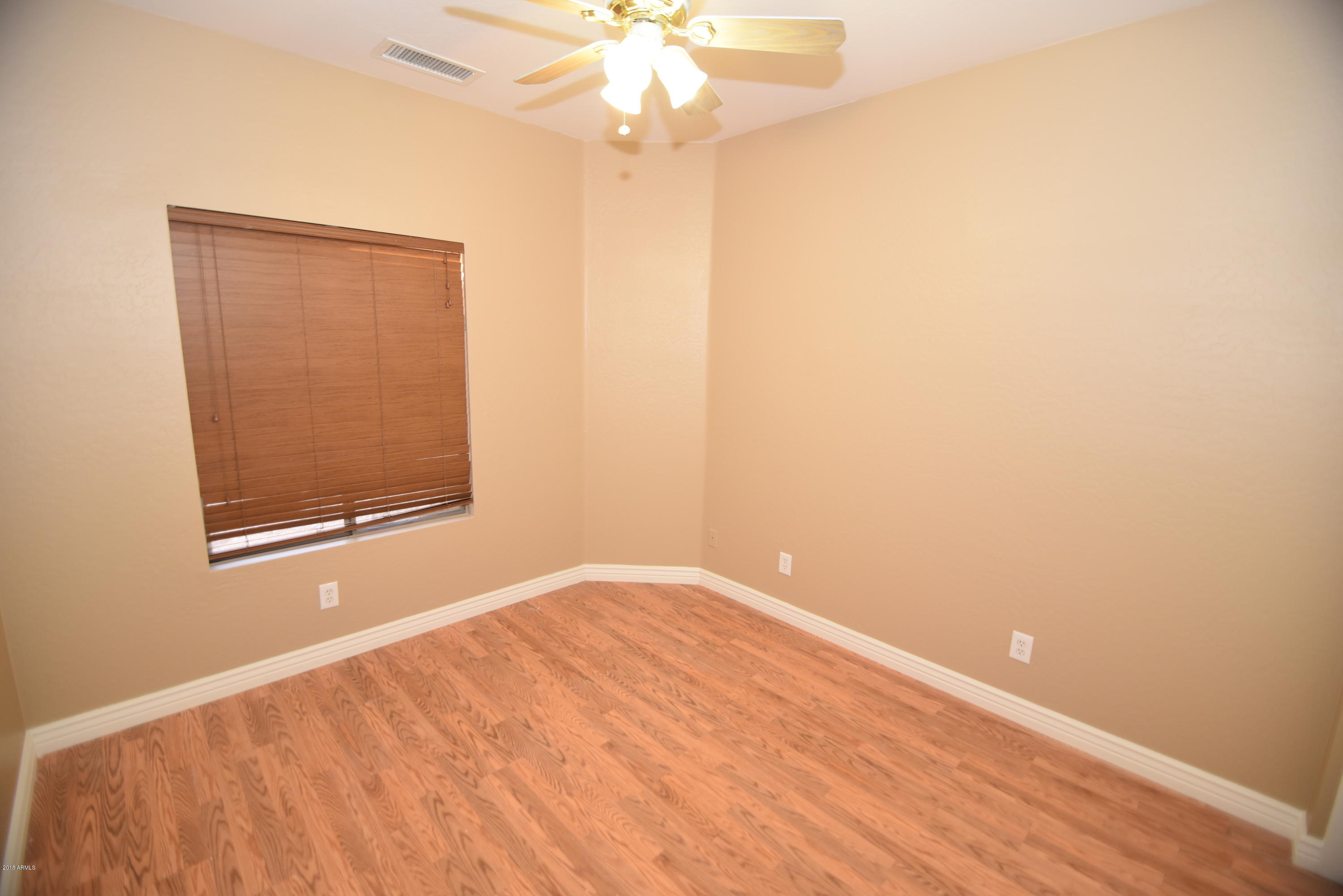 12942 West Bloomfield Road El Mirage, AZ 85335 - Photo 25 of 37 JHM_2572