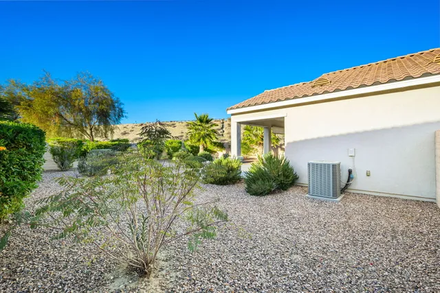 $399,900 | 81896 Corte Tellez, Indio, CA 92203