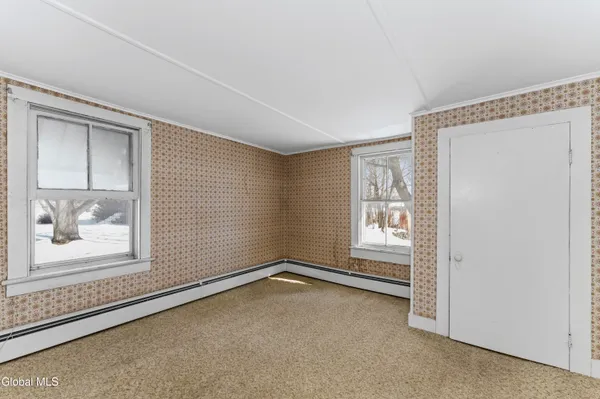 $234,000 | 115 North Washington Street, Athens, NY 12015