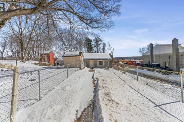 $234,000 | 115 North Washington Street, Athens, NY 12015