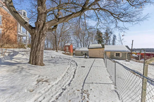 $234,000 | 115 North Washington Street, Athens, NY 12015