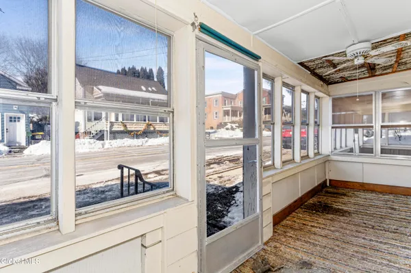 $234,000 | 115 North Washington Street, Athens, NY 12015