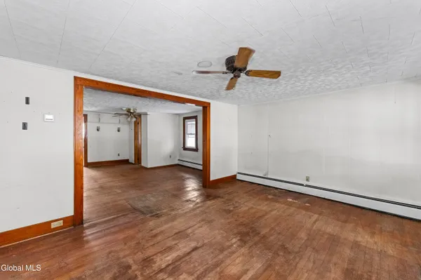 $234,000 | 115 North Washington Street, Athens, NY 12015