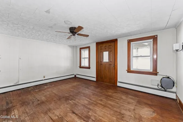 $234,000 | 115 North Washington Street, Athens, NY 12015