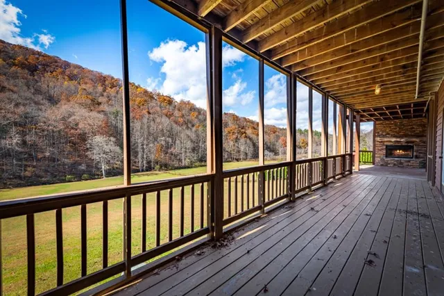 $820,000 | 908 Cashes Valley Road, Cherry Log, GA 30522