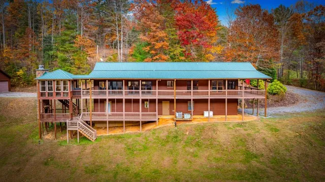 $820,000 | 908 Cashes Valley Road, Cherry Log, GA 30522