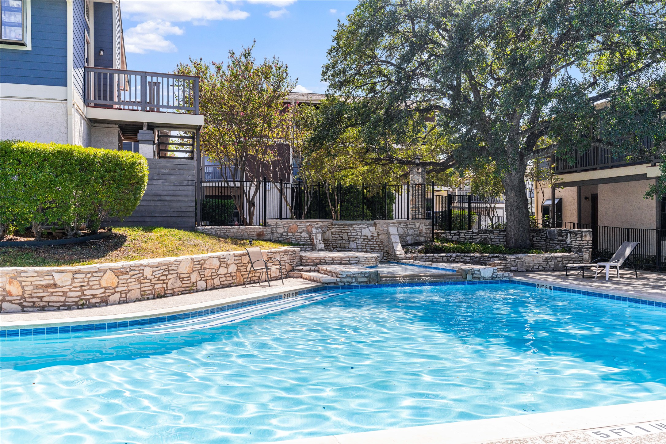 2215 Post Road, Unit 2084 Austin, TX 78704 - Photo 33 of 34 Gallery Image 33