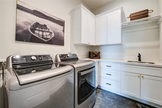 a view of a wooden fence