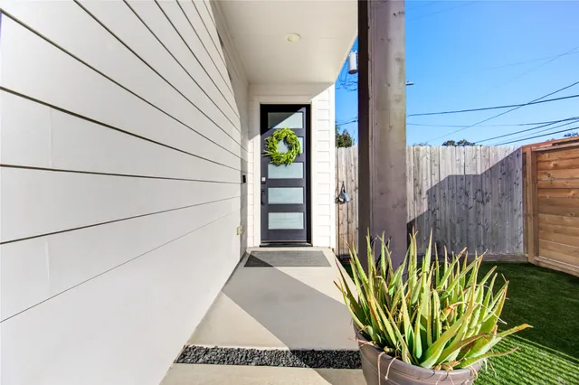 a view of a large white building