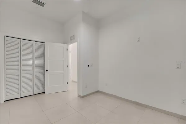 $1,700 | 18405 North 30th Street, Lutz, FL 33559
