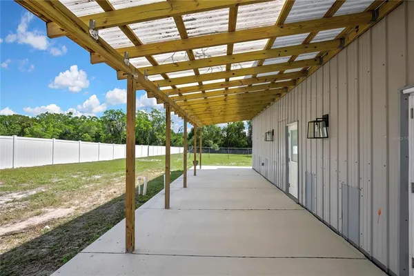 $1,700 | 18405 North 30th Street, Lutz, FL 33559