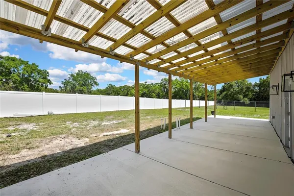 $1,700 | 18405 North 30th Street, Lutz, FL 33559
