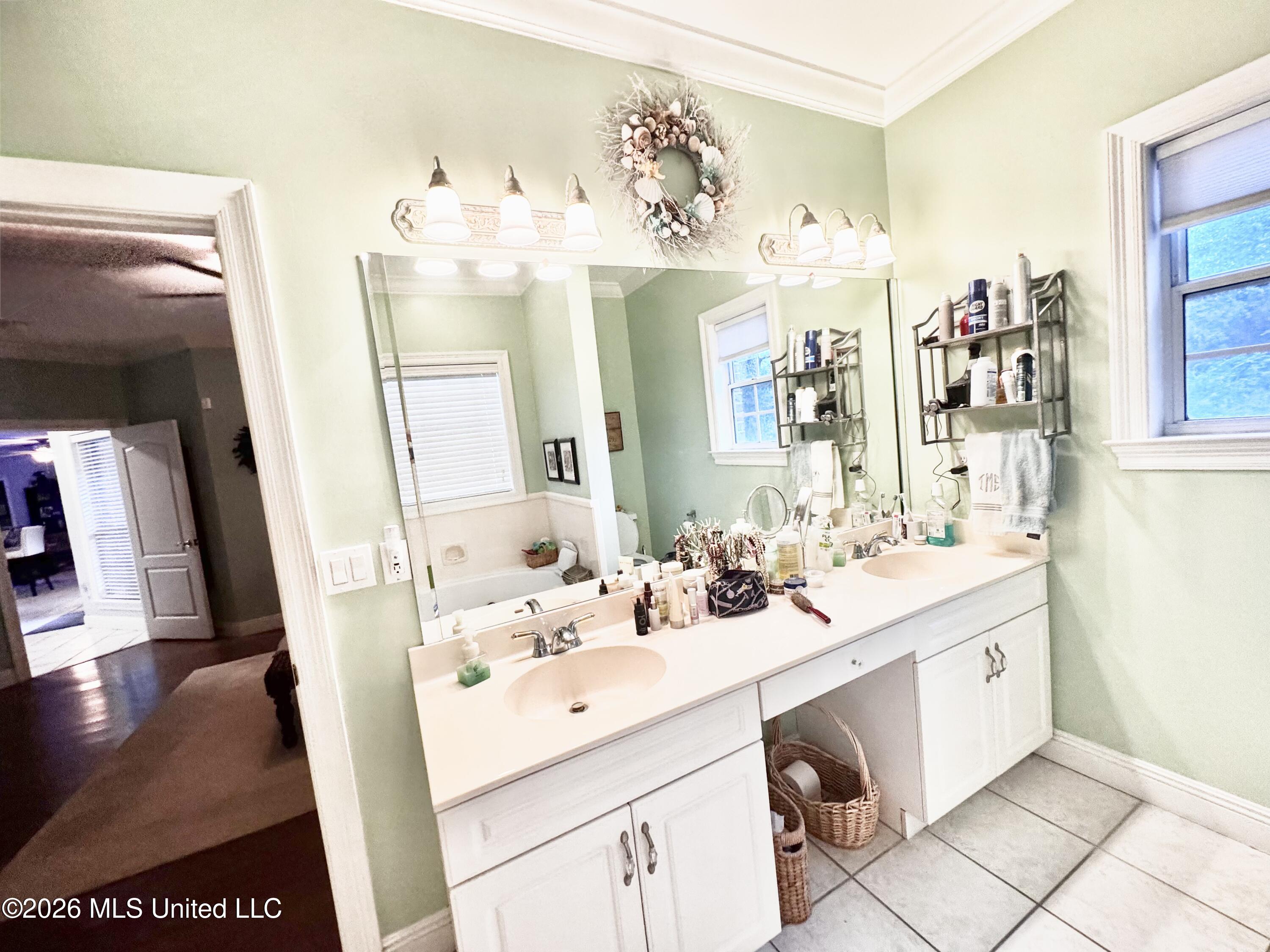 16210 McKay Road Gulfport, MS 39503 - Photo 40 of 60 Master bathroom