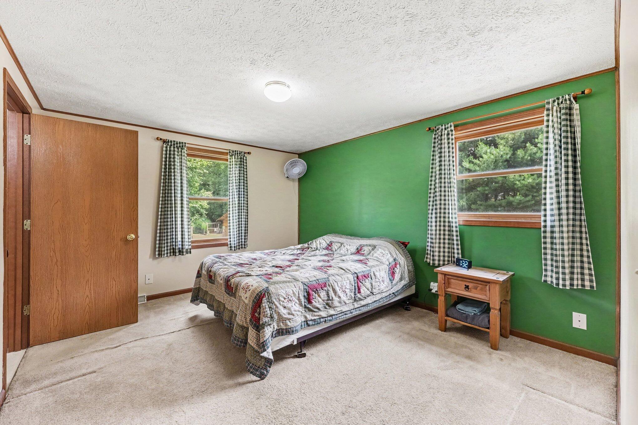 8202 Kennedy Road Munith, MI 49259 - Photo 11 of 39 011_file_1133