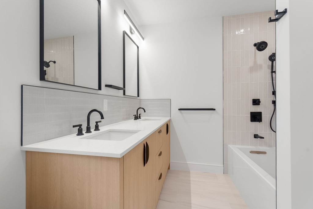 58 Kent, Unit 302 Brookline, MA 02445 - Photo 11 of 19 Gallery Image 11