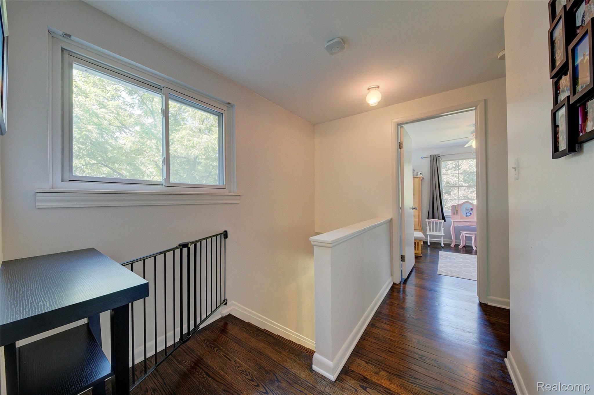 7185 Springridge Road West Bloomfield, MI 48322 - Photo 57 of 83 4H8A9182_3_4.jpg