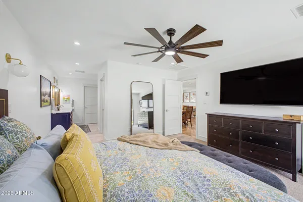 $810,000 | 10845 North 34th Street, Phoenix, AZ 85028