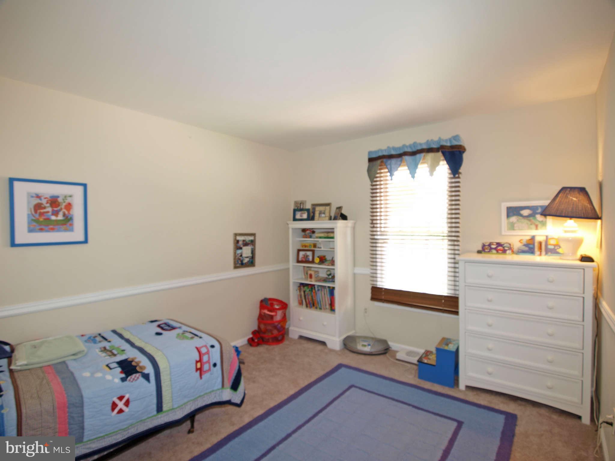 516 Cosgrave Way Silver Spring, MD 20902 - Photo 17 of 27 Bedroom 3