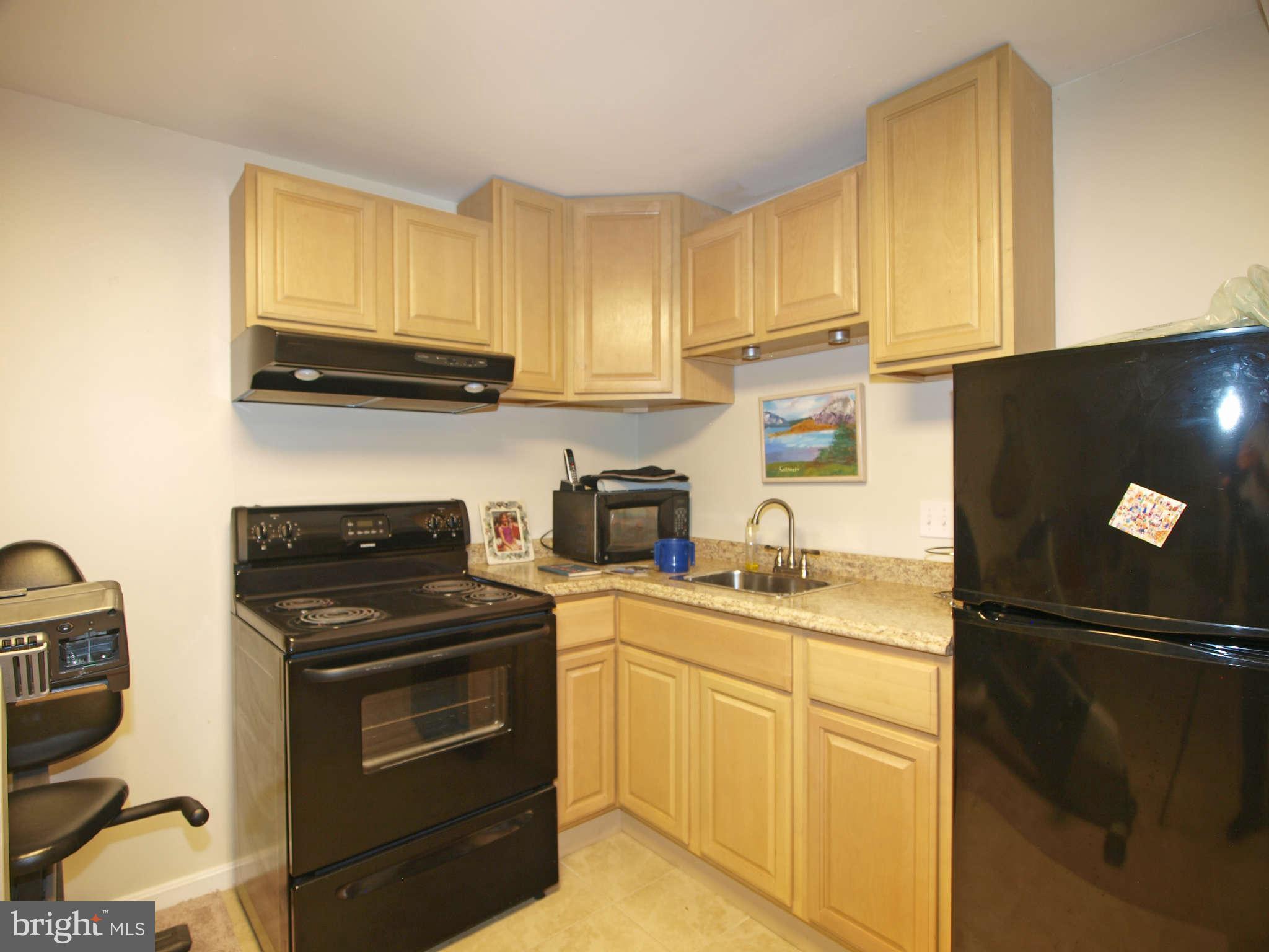 516 Cosgrave Way Silver Spring, MD 20902 - Photo 22 of 27 Second Kitchen